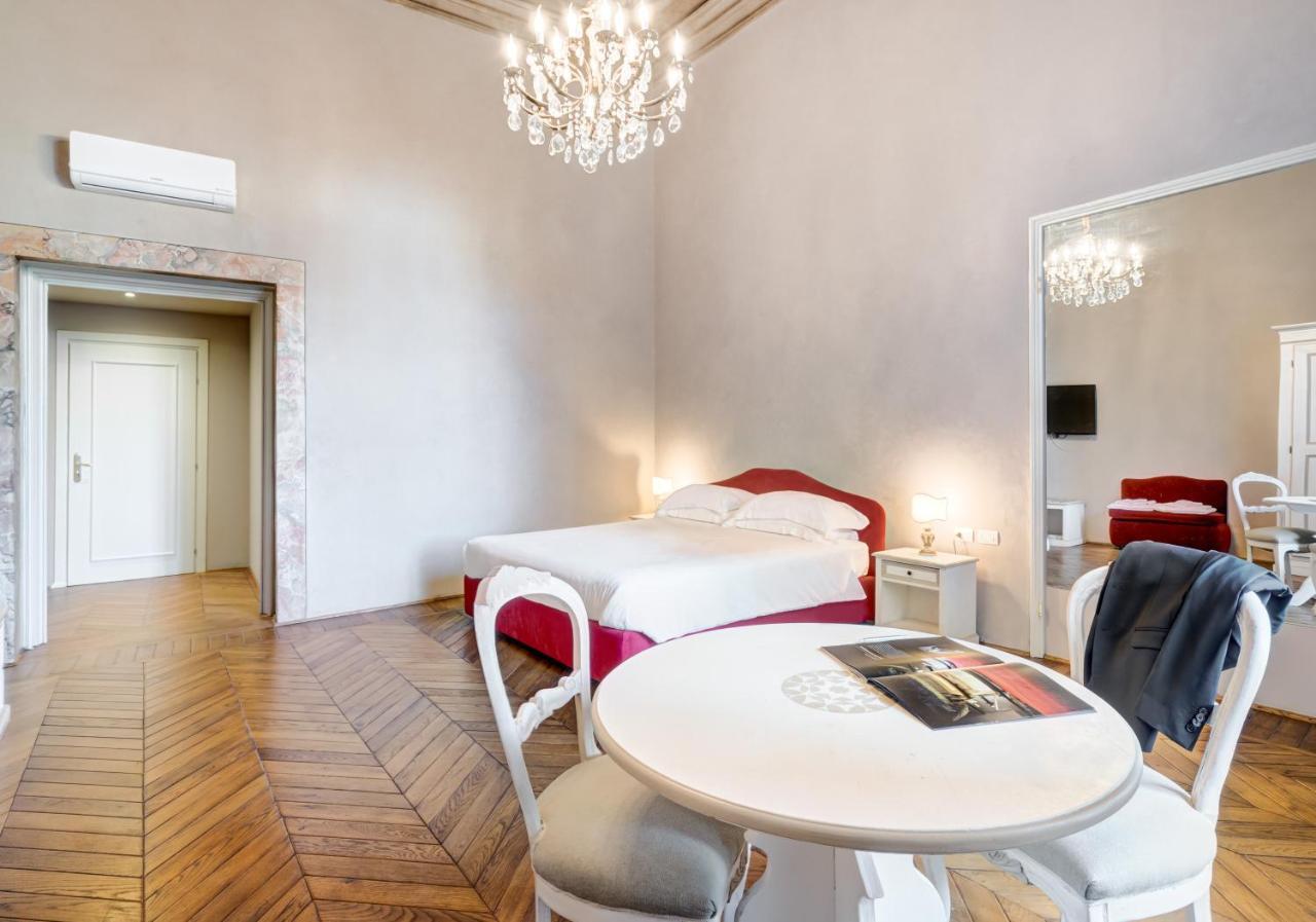 Bed and Breakfast Palazzo D'Oltrarno - Residenza D'Epoca Florencie Exteriér fotografie